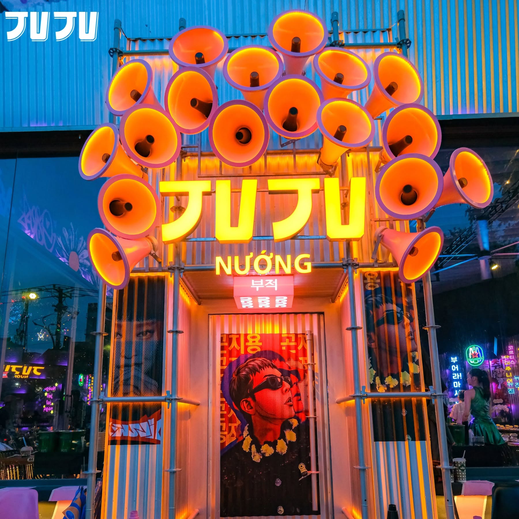 Nhà đất Tên Lửa